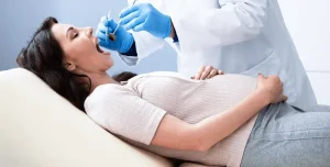 تنظيف اللثة للحامل | إرشادات مهمة لصحة أفضل أثناء الحمل